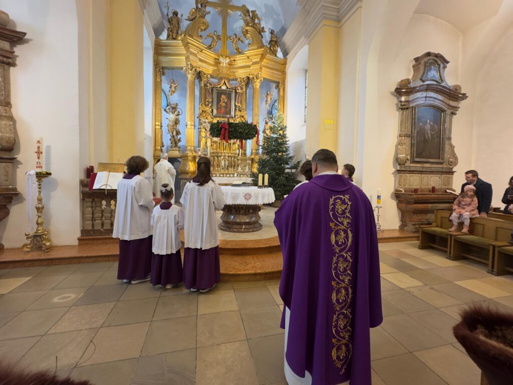 PHOTO-2025-12-14-20-58-23 11