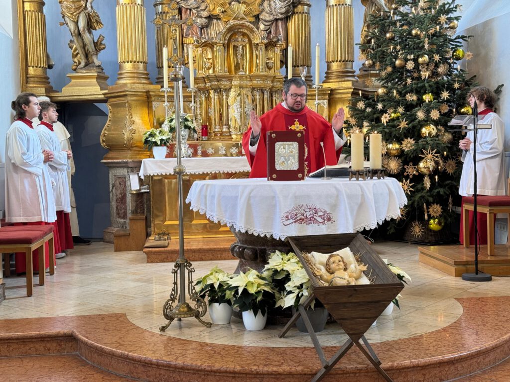 PHOTO-2025-12-26-16-53-39 2